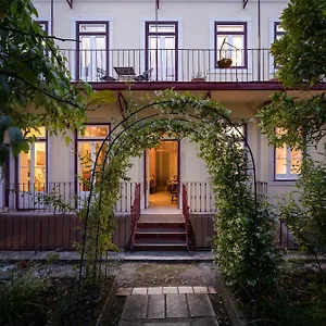 O Jardim Da Tessa Bed & Breakfast